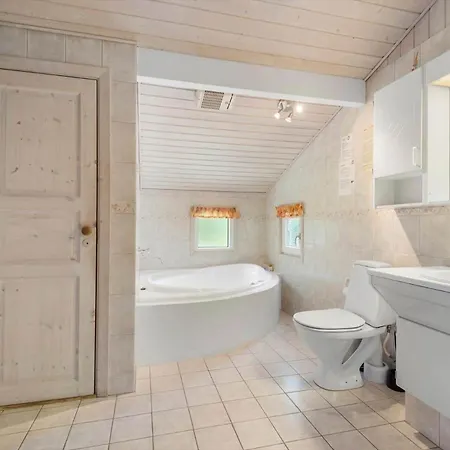 Bv305-blavand-tvaervaenget-5 Holiday home *